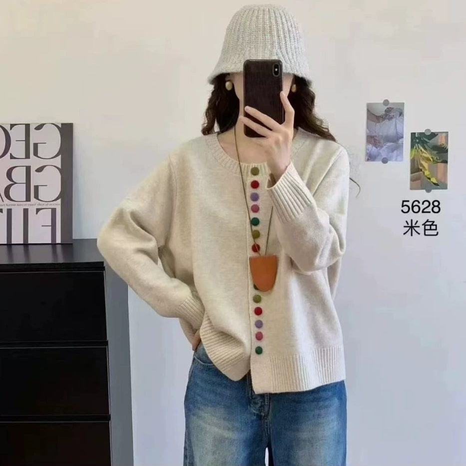 (Трикотажная женская одежда большого размера) Осенний и зимний новый женский цветный кардиган женский свитер с длинными рукавами