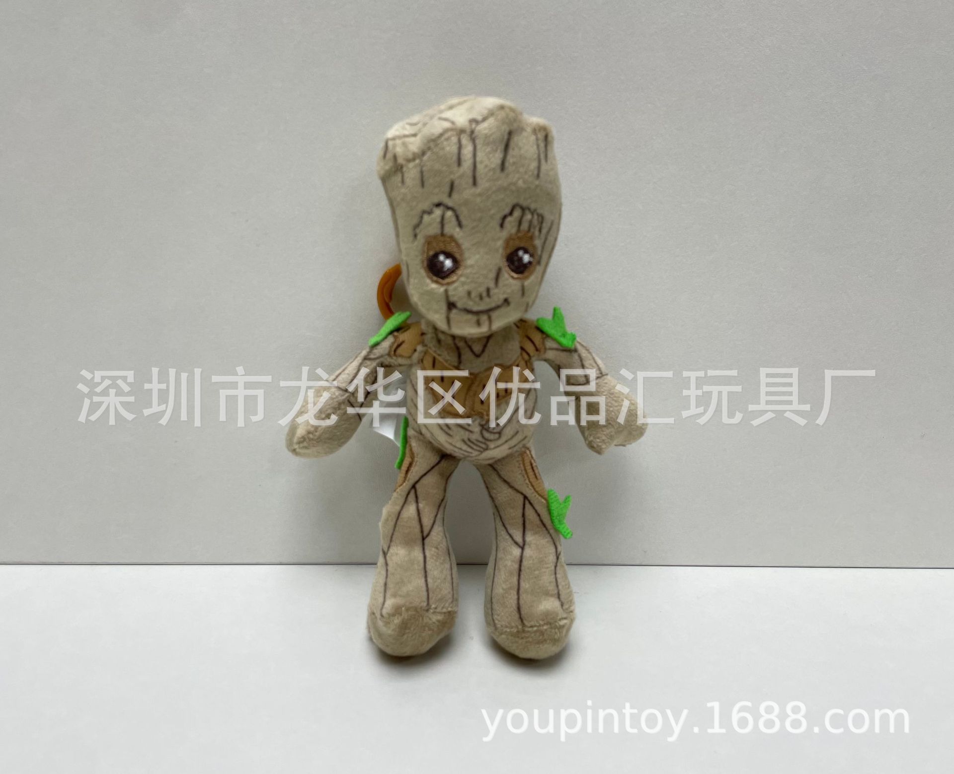 3色蜘蛛侠和树人