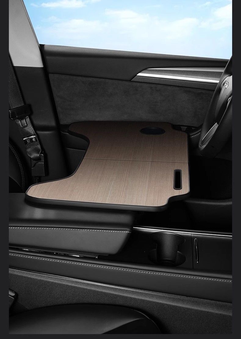 Car-Mounted Folding Table Tray for New Energy Vehicles, Suitable for Eating, Working, Studying, and Applying Makeup; Universal Interior Accessory