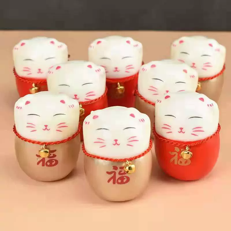 新年抱抱桶招财猫批发 福桶青冬批发挂件喜庆装饰 泡沫招财猫现货