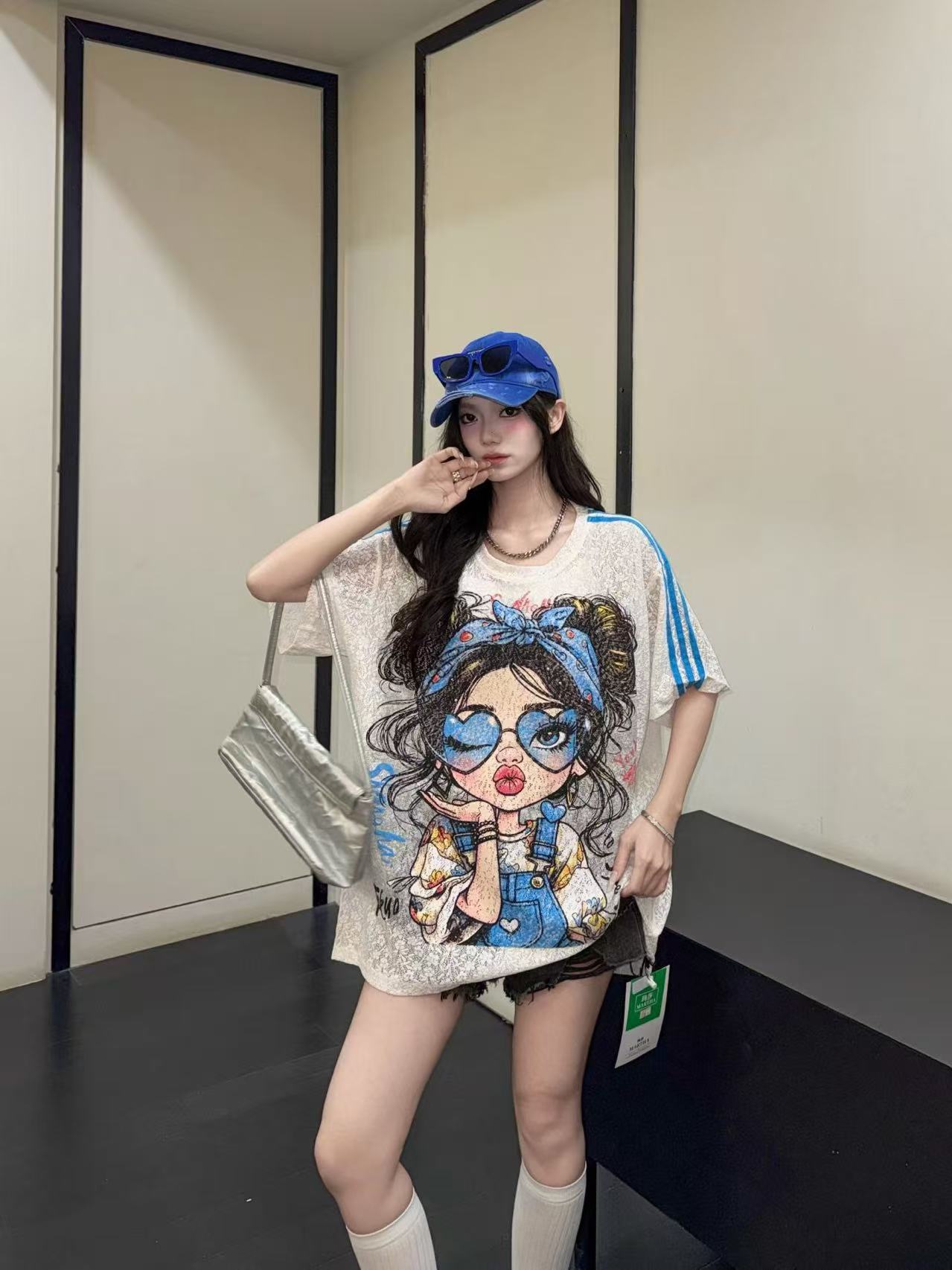 Marca de marea nueva impresión pesada de dibujos animados de estilo medio largo largo largo suelto camiseta de manga corta image 2