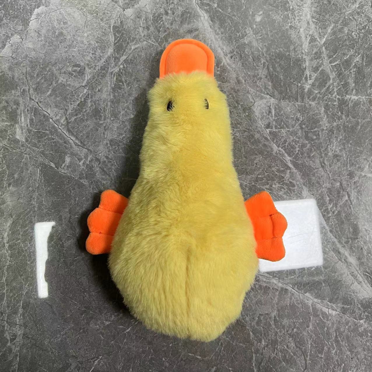 노란색 봉제 오리