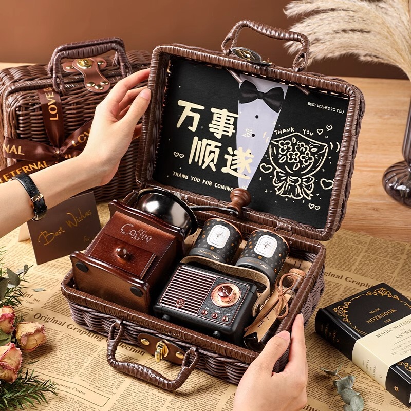 Coffee Machine Gift Box Boys' Birthday Gift Practical Gift for Boyfriend, Friend, Husband's Creative Niche Best Man Accompanying Gift