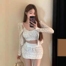 春季穿搭一整套装女长袖开衫上衣吊带背心纯欲辣妹休闲短裤三件套