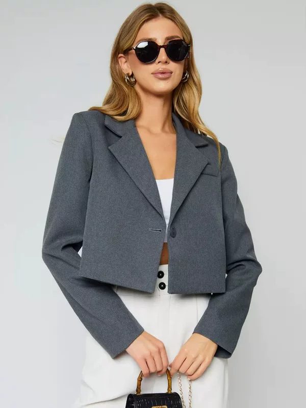 西 款 деловой short suit girl