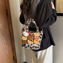 �͹ſɐ�ë�qkitty��������ˮͰ��Ů�r�аٴ�ͨ�چμ�б���