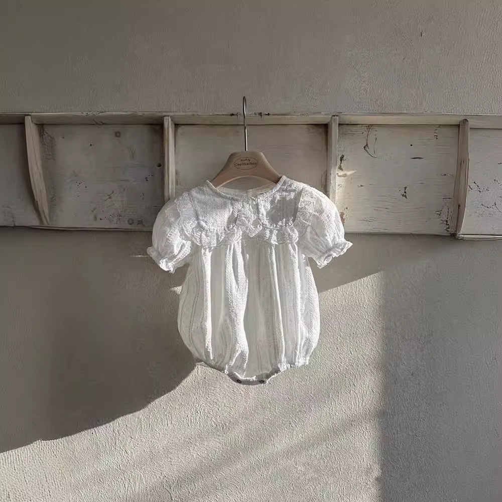 Ropa de verano para bebés delgada ropa infantil coreana ropa de verano para niños niñas collar de encaje camiseta para niños