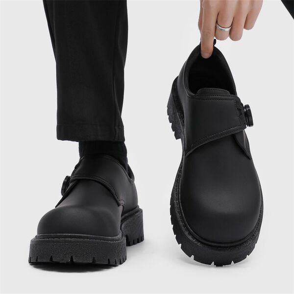 Men's casual black shoes English style for work and office platform