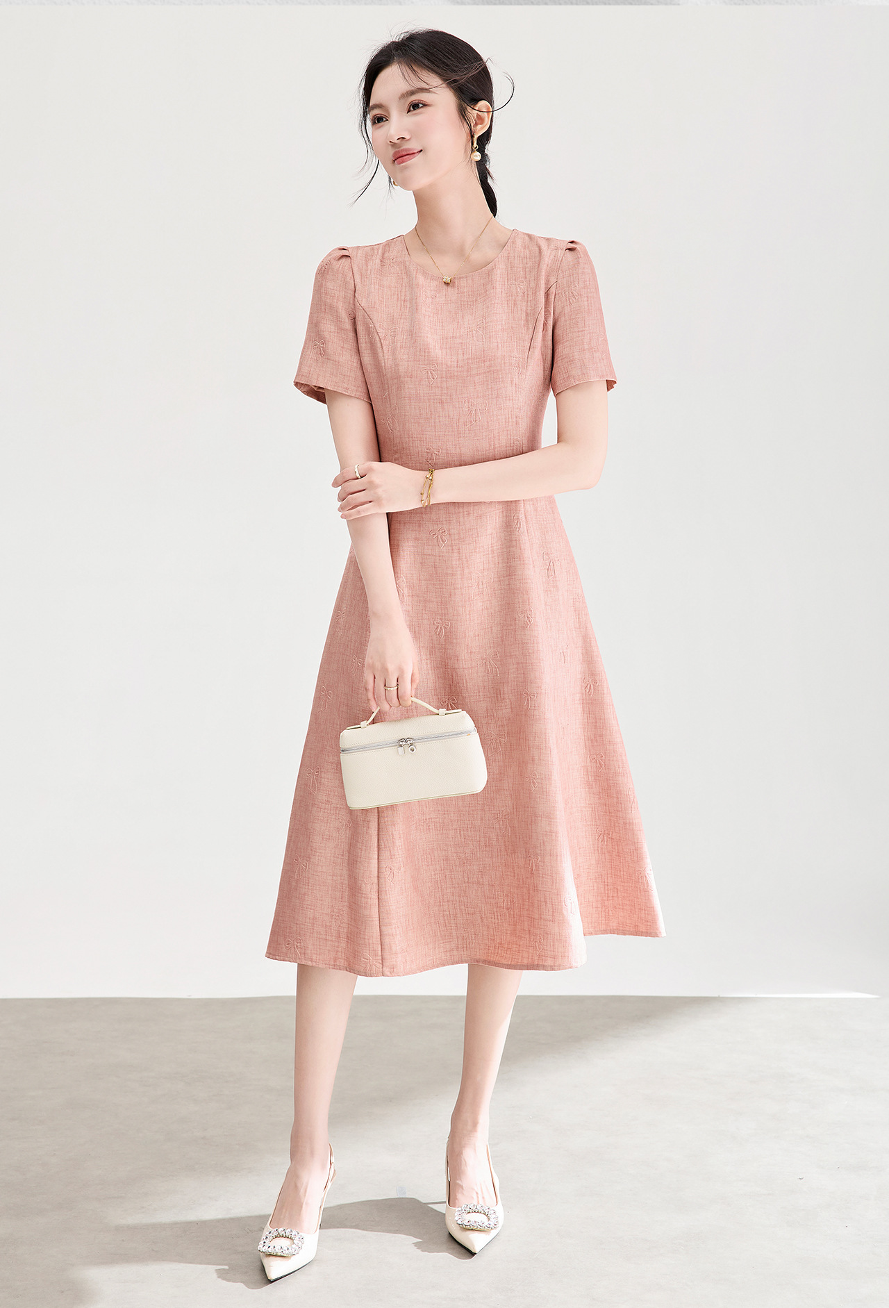 Đầm chữ A nữ cao eo họa tiết jacquard nơ — màu hồng chi tiết 2