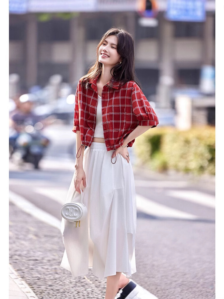 Áo sơ mi nữ cổ bẻ ngắn tay phong cách Nhật Bản kẻ sọc đỏ — kẻ sọc đỏ
