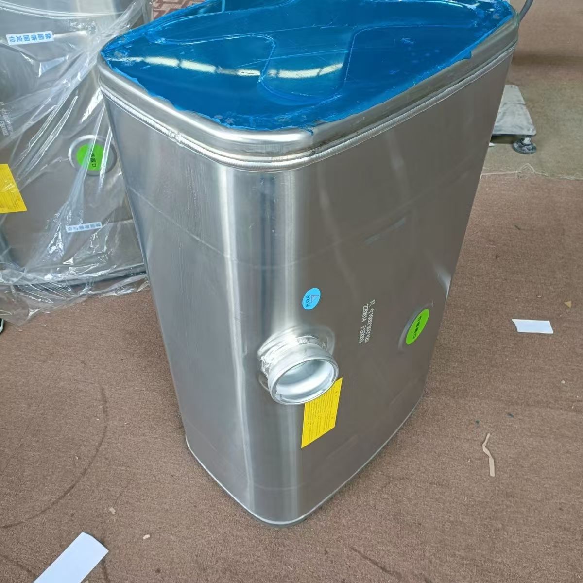 Suitable for Dayun Heavy-Duty Truck 300L Fuel Tank 111Aad1A005 Shaanxi Automobile Delong Shandeka Fuel Tank Customization