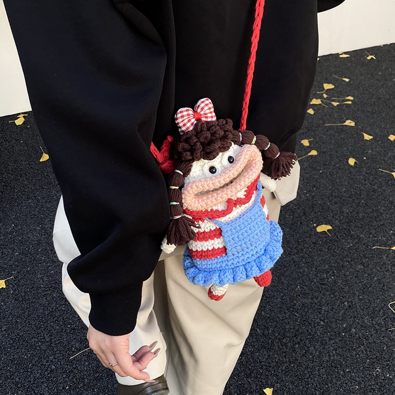 Finished Cartoon Hand-Knitted Bag for Girls, Ugly and Cute Woolen Bag, Niche Personalized Mobile Phone Bag, Cute Crocheted Crossbody Bag Finished Cartoon Hand-Knitted Bag for Girls, Ugly and Cute Woolen Bag, Niche Personalized Mobile Phone Bag, Cute Crocheted Crossbody Bag