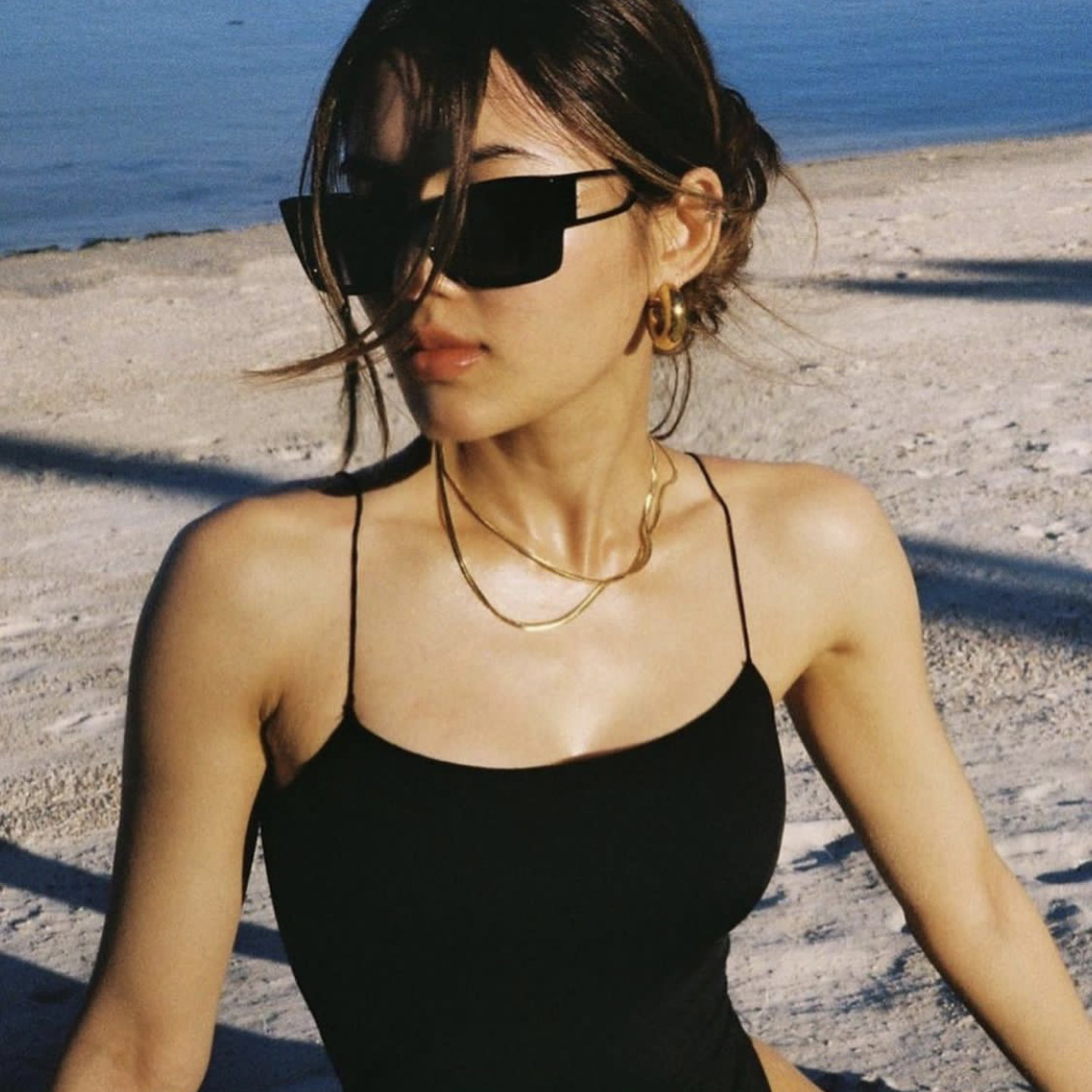 Nuevo Xiaoxiang retro CAT EYE sunglasses cross-border contraste color hueco leche té online emisión en vivo gafas de sol fabricante