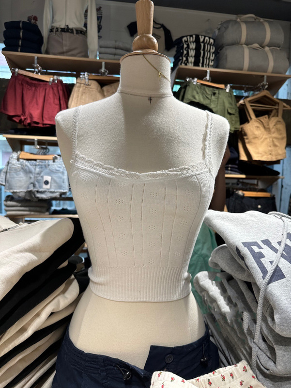 BM new style cute girl white lace stitching eyelet inside strap women's top