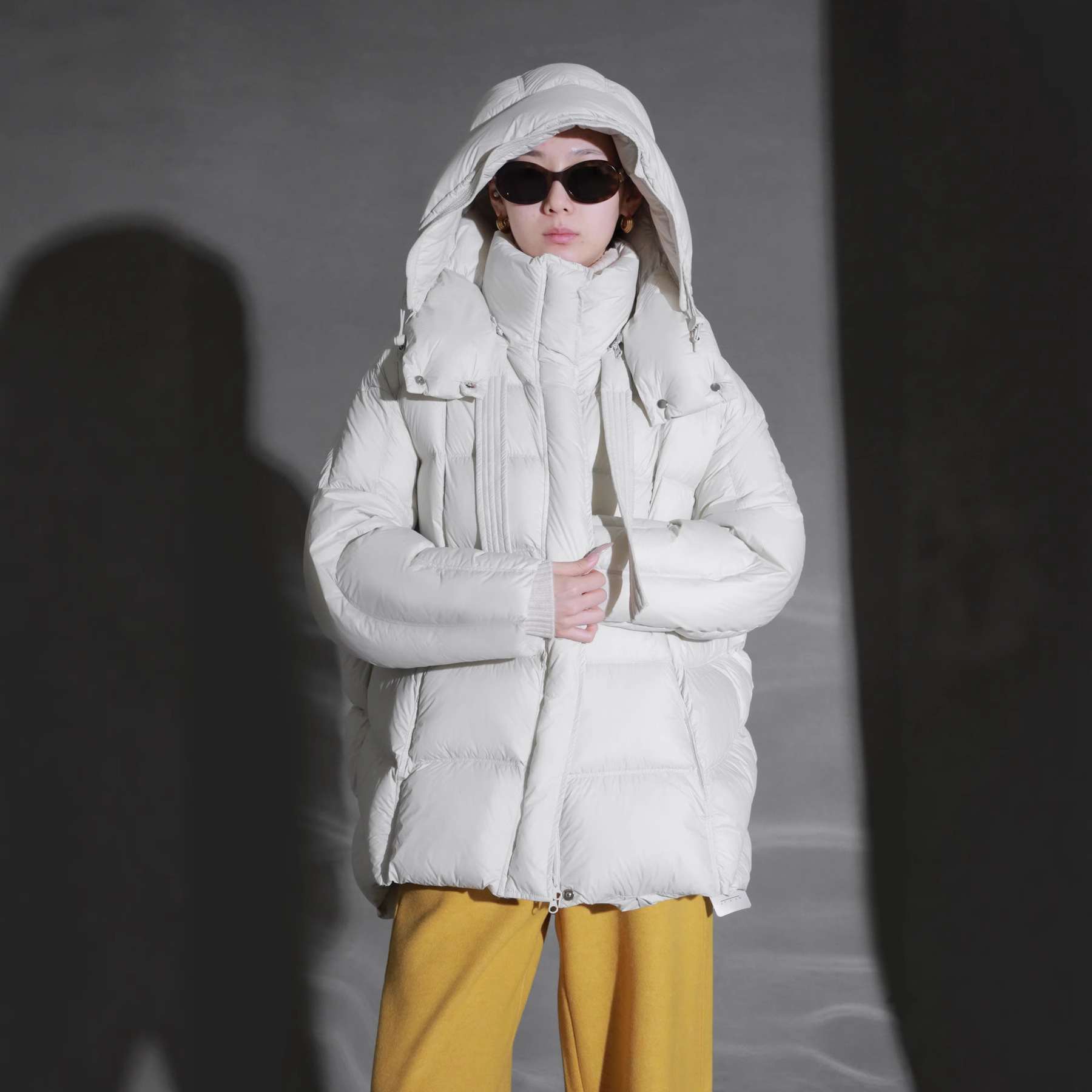 25Th Winter New Macaron Color Puff Ribbon down Jacket Women's Short Thickeneded White Duck down Warm Jacket