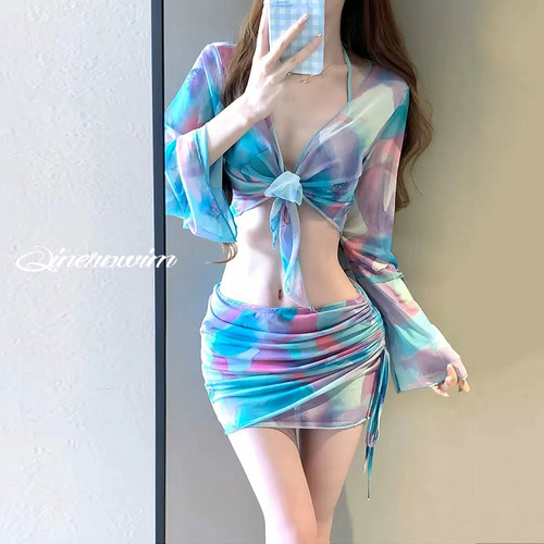 Bikini swimsuit women's split three-piece set fashionable tie-dye long-sleeved sun protection sexy hot spring resort swimsuit wholesale