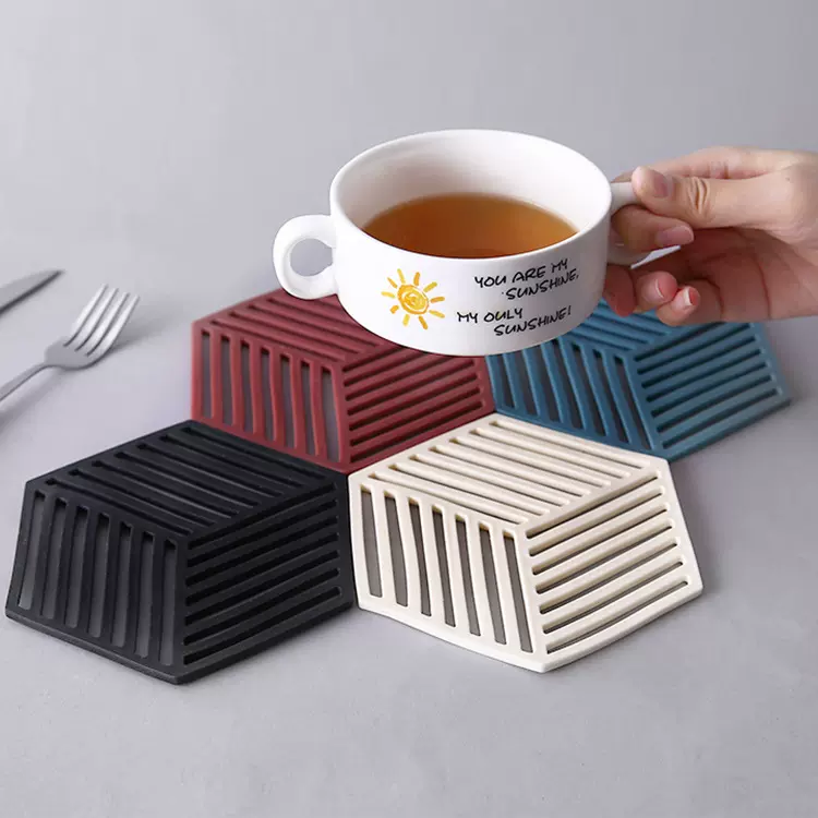 镂空纯色茶杯垫北欧风家居用品耐高温硅胶隔热垫防滑隔热防烫碗垫