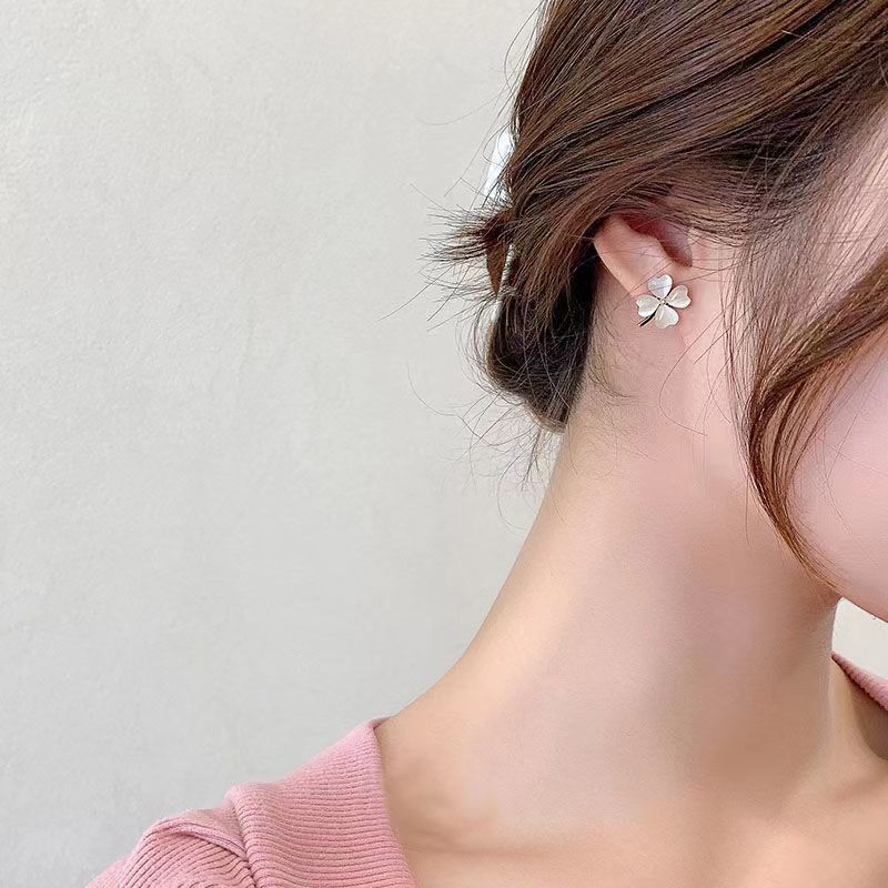 Leaf, Flower Pattern 1 Pair Sweet Leaf Flower Inlay Alloy Cat's Eye Stone Ear Studs