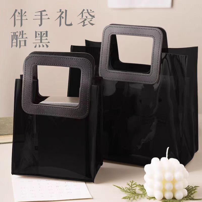 Bolsa de mano Bolsa de regalo Bolsa de regalo de alta calidad negra Bolsa de embalaje de caja de regalo de plástico pvc Bolsa de regalo de mano image 4