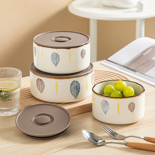 Three-piece set of ceramic fresh-keeping bowls, microwaveable and refrigerated, sealed with lid, household ceramic lunch box, fruit lunch box