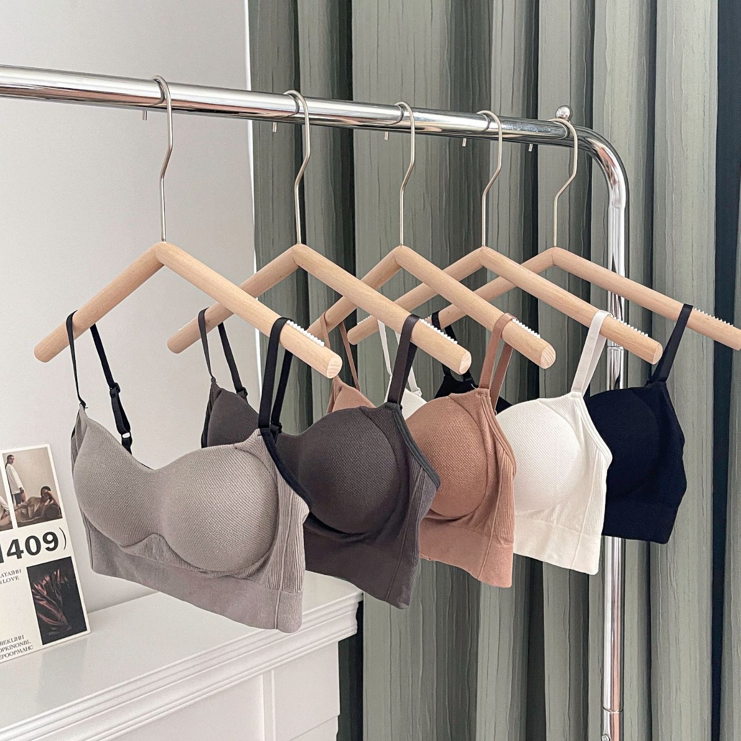 Carefully Selected Adjustable Camisole with Buttoned Cotton Gauze Vest, Integrated Latex Fixed Cup, Chest Wrap, Inner Wear, Beautiful Back Tube Top