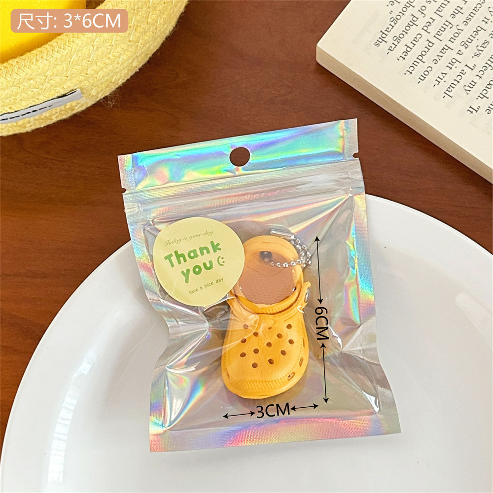 Simulación creativa mini zapatillas adornos colgantes colgantes de zapatos colgantes de llaves parejas accesorios colgantes