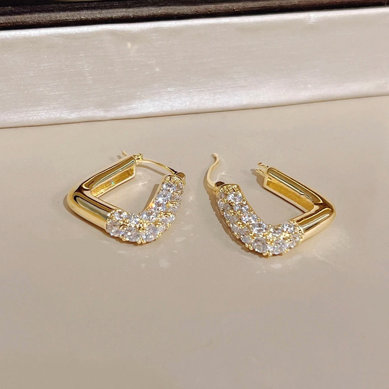 Annie Benny pendientes franceses en forma de U oro real galvanizado geometría de herradura de caballo nicho de diseño simple de orejas de viaje