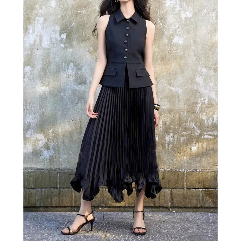 Women's Clothing ​Layered Petal Hem Pleated Midi Skirt – Elegant Office-to-Evening A-Line Skirt (Black)​_ecoleips.com