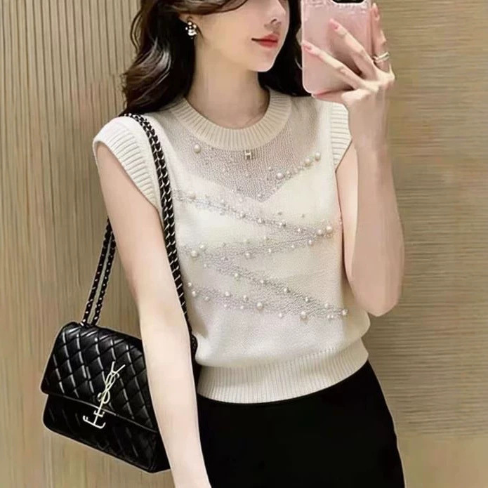 Elegant sequined fashion green short-sleeve knit top for women, 2026 summer new soft and comfortable women's top Elegant sequined fashion green short-sleeve knit top for women, 2026 summer new soft and comfortable women's top