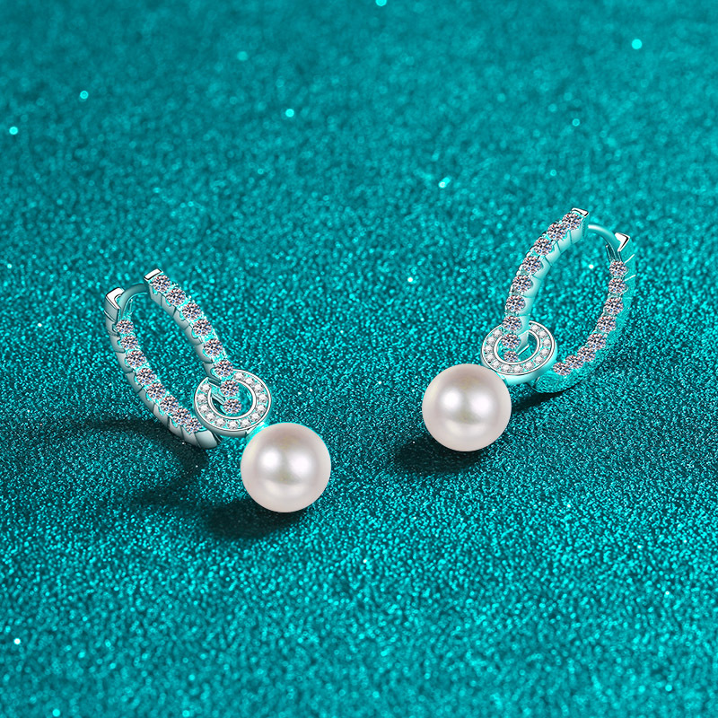 Orecchini a cerchio in moissanite colore d e perle d'acqua dolce_voghion.com