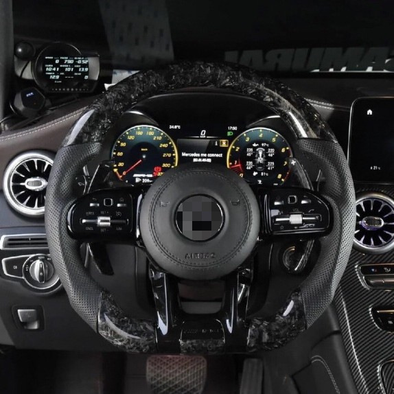 Yangi AECSG GLC260 GLE CLS GT uchun eski Mercedes-Benz modellarini AMG uglerod tolali rul g'ildiraklari bilan yangilash uchun mos keladi.