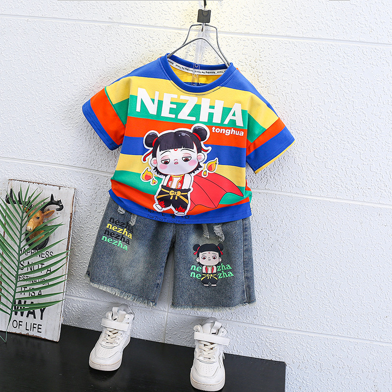7235 Traje atractivo para niños Ropa Nezha de verano para niños 2025 nuevos pantalones cortos de mezclilla de dibujos animados de manga corta para bebés