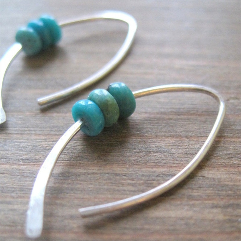 Geometric Turquoise Hook Earrings For Women In Silver Tone_voghion.com