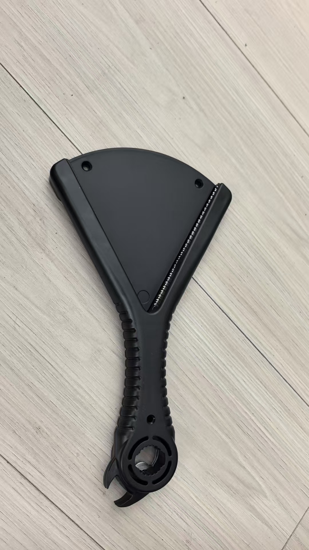 Abridor de garrafas e latas 2 em 1 com pega ergonómica_voghion.com