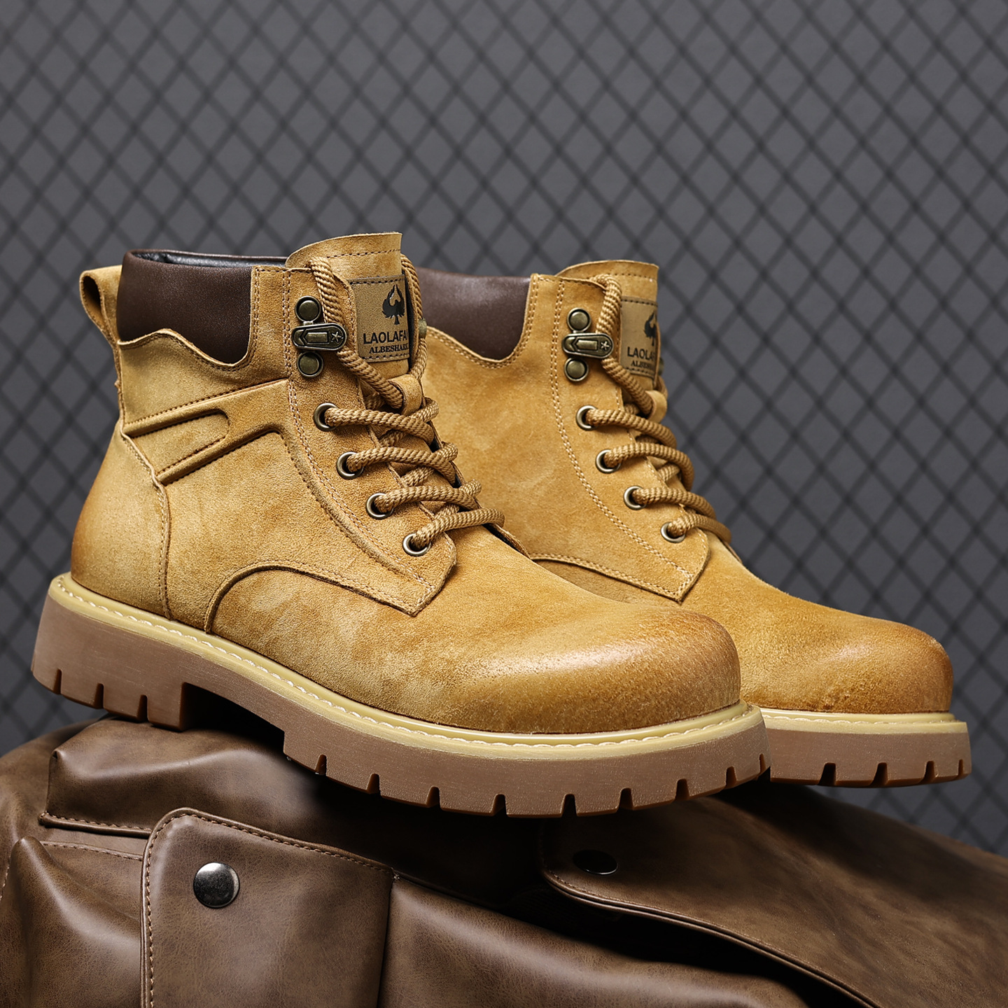 British Style Yellow Martin Boots For Men Retro Leather Winter_voghion.com
