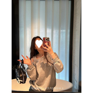 �����A�ޏͺ�ţ�̽z���ɳڸл�ɫ�����@�����＾���³�¶���l��Ů