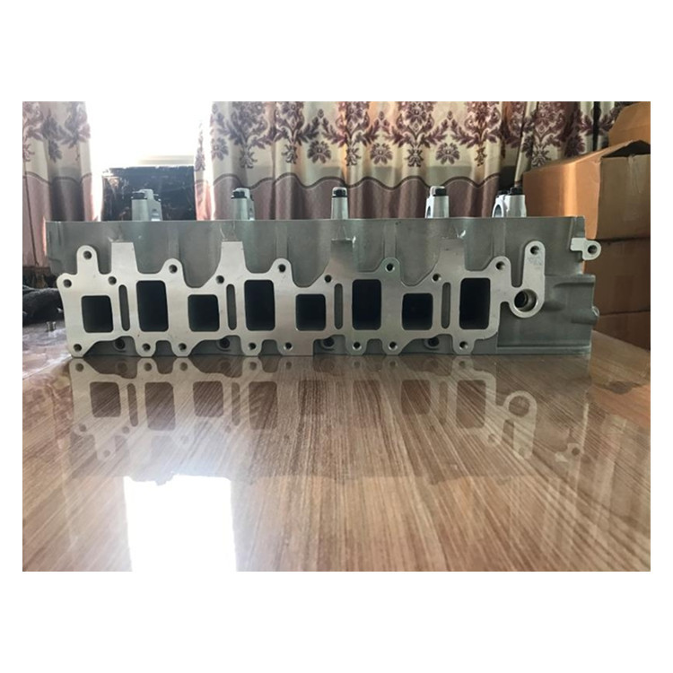 Source Factory Direct Sales Car Engine Accessories 4m40 Engine Cylinder Head Four-Cylinder Aluminum Cylinder Head 4m40