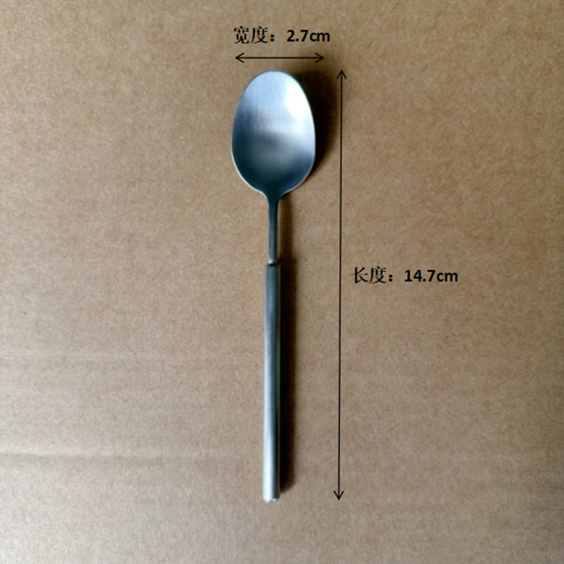 Set de couverts en acier inoxydable à manche rond_voghion.com