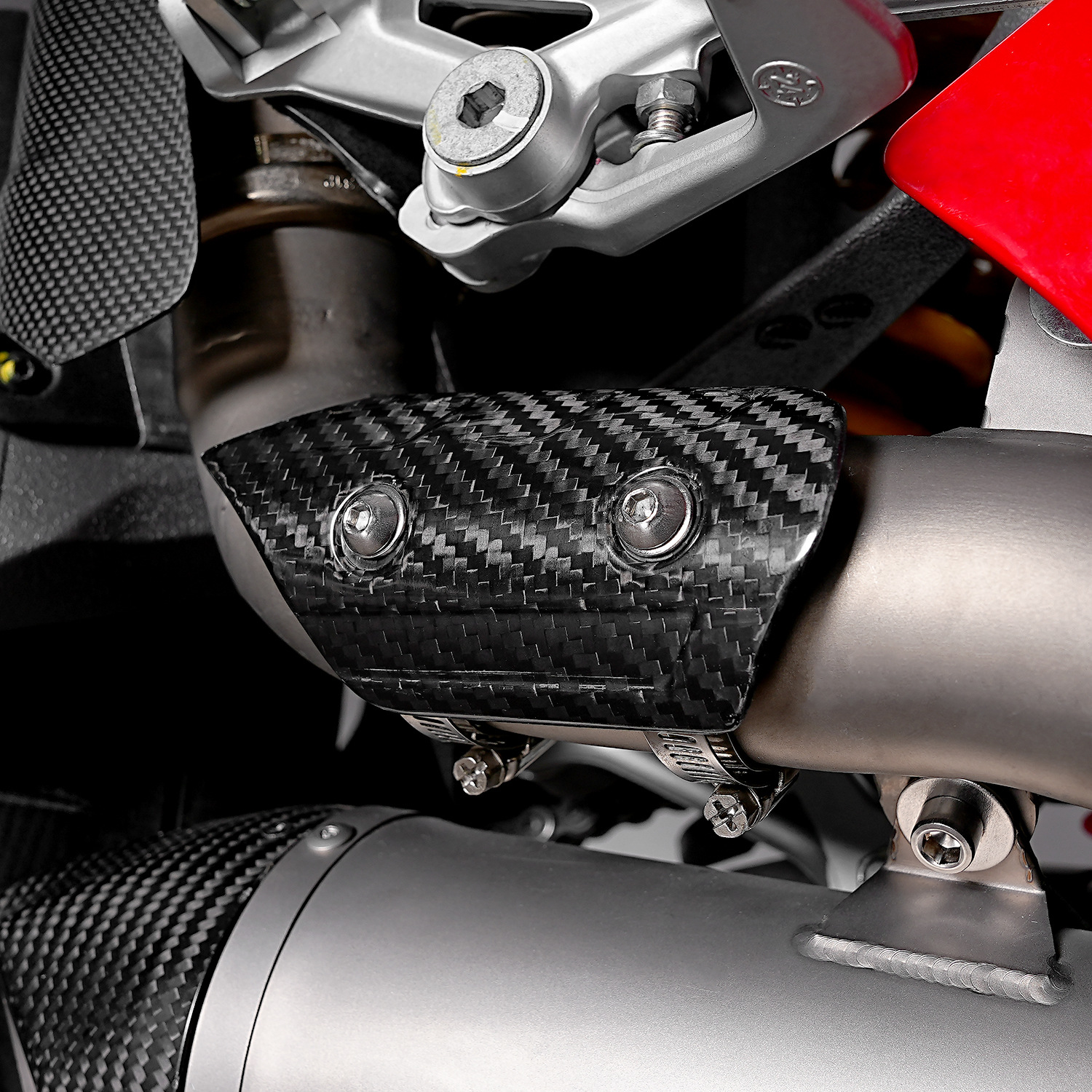 Motorcycle Modified Exhaust Pipe Anti-Scald Cover Scorpion Sc Stainless Steel Universal High-Temperature Resistant Heat Insulation Protective Cover Shell Cover