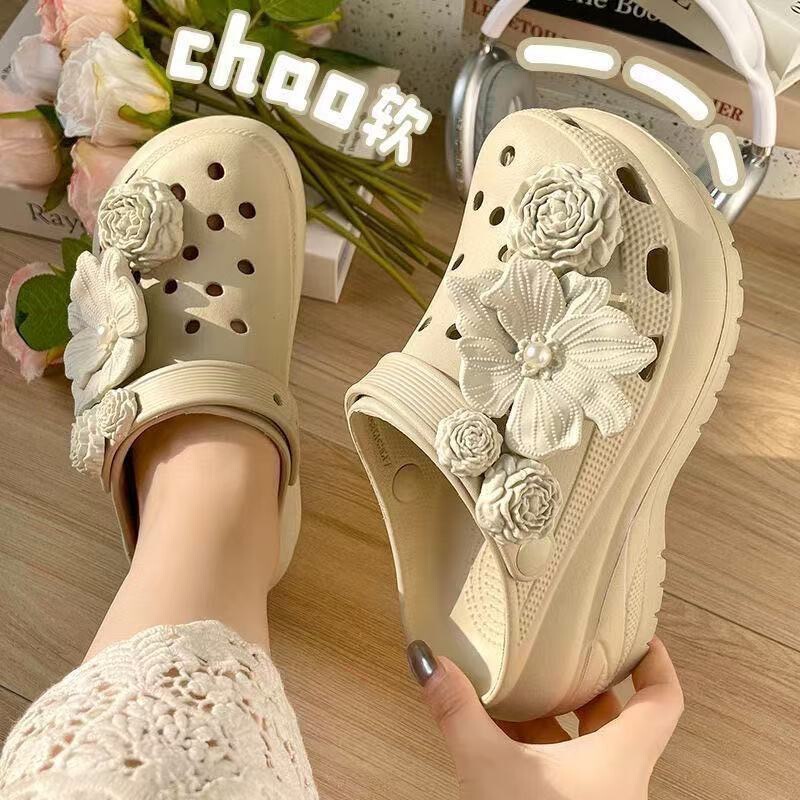Spring and Summer New Simple Beach Shoes, Outer Wear Clogs, Women's Thick-Soled Sandals, Women's Flip-Flops, Women's Sandals Spring and Summer New Simple Beach Shoes, Outer Wear Clogs, Women's Thick-Soled Sandals, Women's Flip-Flops, Women's Sandals