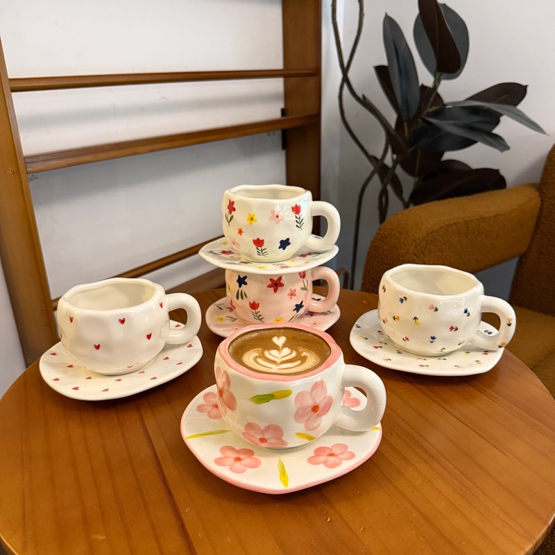 Ins少女心手捏不规则陶瓷咖啡杯碟纯手工手绘图案马克杯蛋糕杯子|undefined