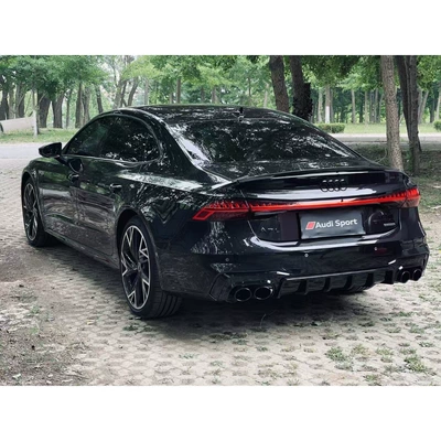 Big Surrounded – Rear Diffuser Four Tail Pipes