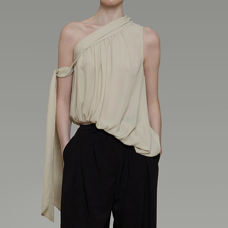In Production: Unspo French-Style Irregular One-Shoulder Top for Women, Summer Sleeveless Outerwear with a Stylish Design and Ribbon Details