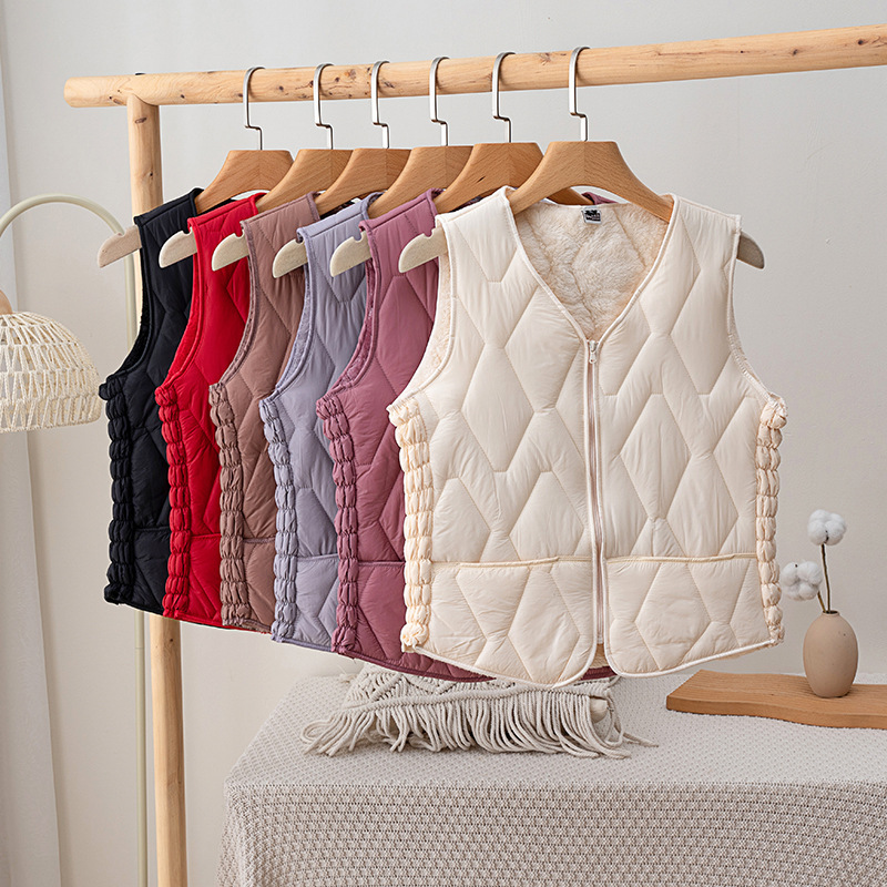 Winter 2026 New Style down Cotton Vest for Women, Short Style with Fleece Lining, Close-Fitting Zipper Vest, Slim Fit, Warm Inner Lining