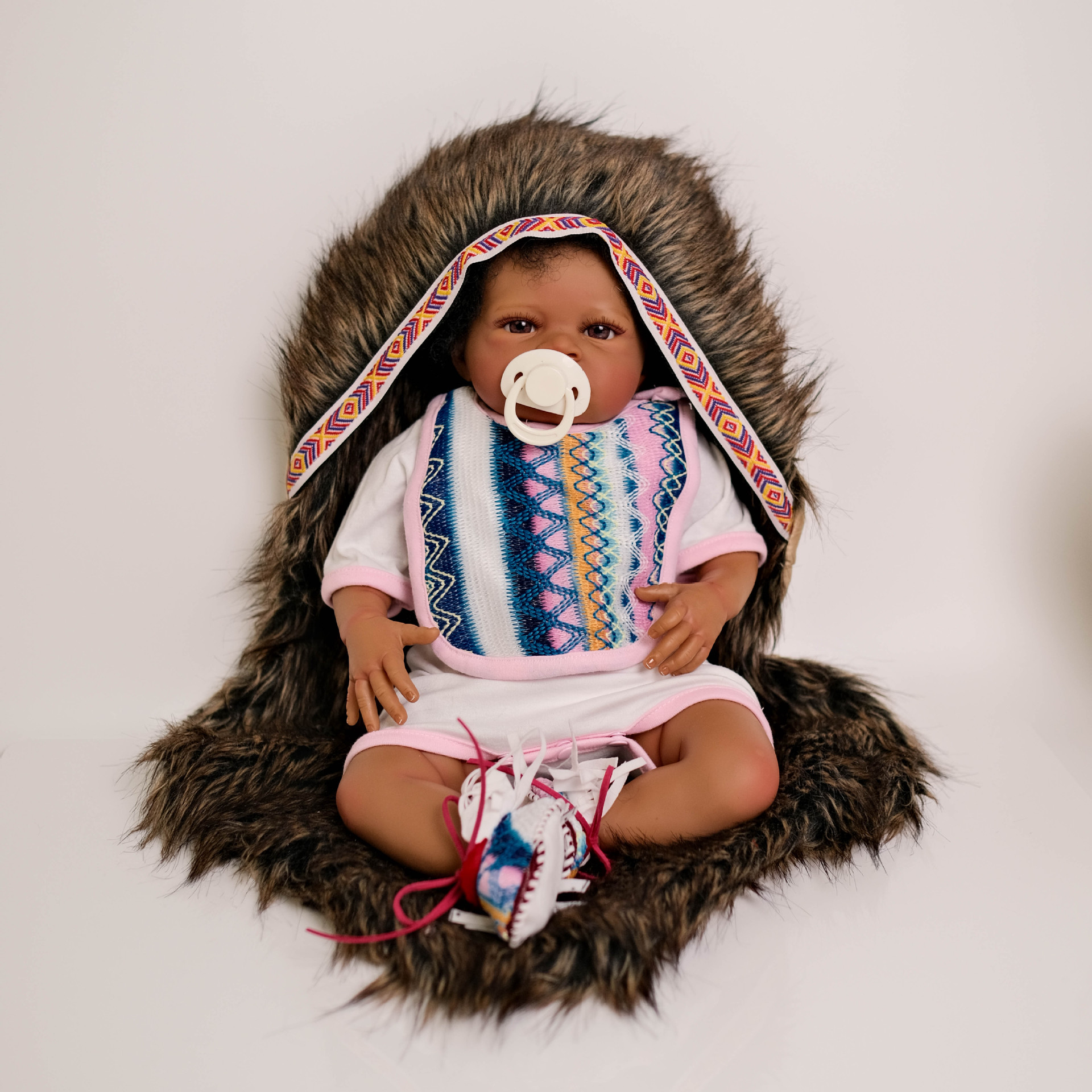 50 cm muñeca de simulación piel negra Lanny Indian Dolls venta caliente transfronteriza de una pieza