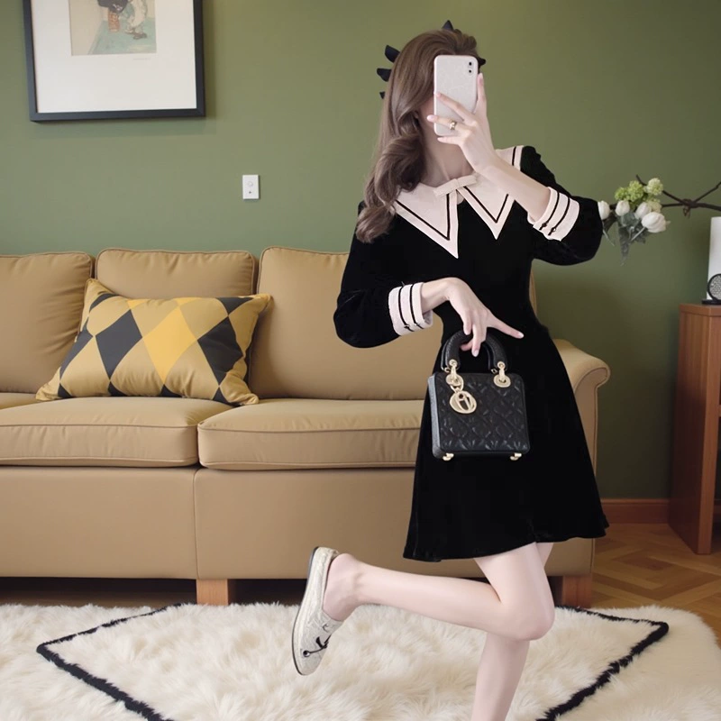Темно-синее длинное демисезонное платье, плюс-тайс (2XL–6XL), средней/макси длины, стиль 2024