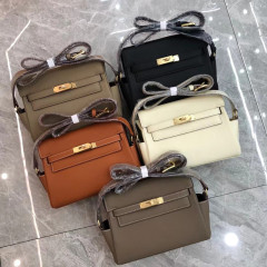 2024新款頭層牛皮凱莉郵差包荔枝紋togo皮時尚單肩斜跨手提真皮包