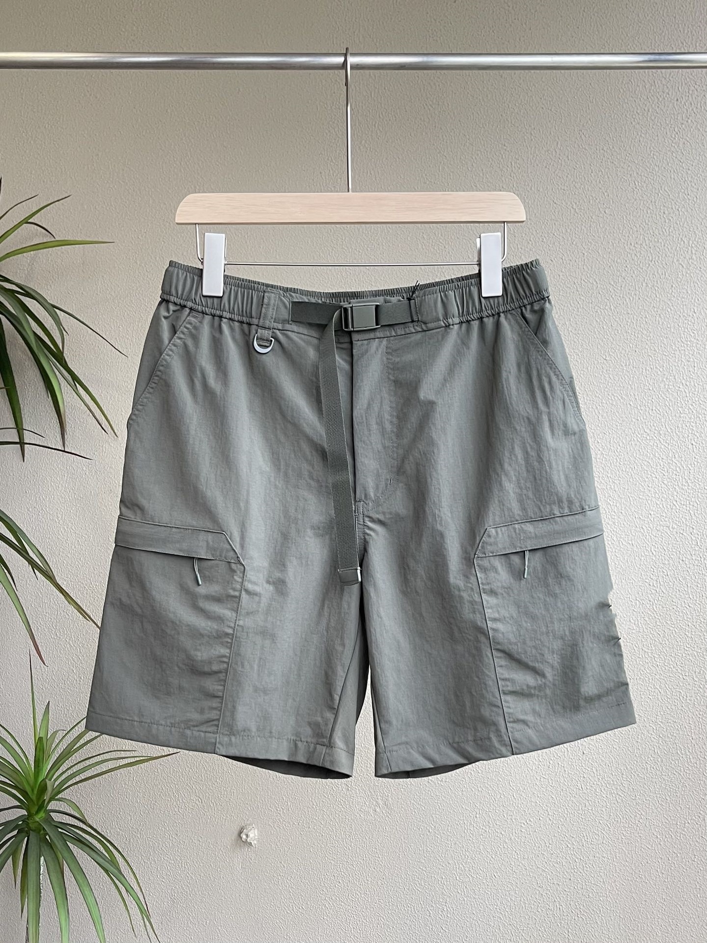 24SS 53008 Quick Drying Metal Nylon Shorts Quick Drying Metal Nylon Shorts