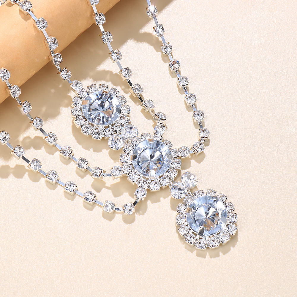 AliExpress nueva moda rhinestone frente cadena vintage nupcial tocado ceja colgante joyería europea y americana Cadena de pelo