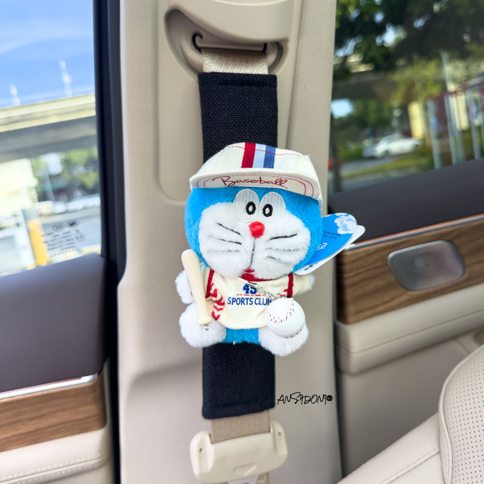 Doraemon Car Seat Belt Shoulder Pads for All Seasons, Cartoon Cute Car Interior Accessories, Women's Seat Belt Covers